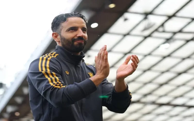 مواجهة قوية.. مانشستر يونايتد يستضيف الذئاب بغياب برونو وكاسيميرو